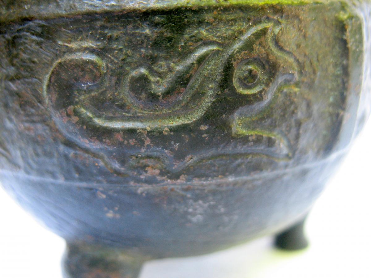 Shang Or Zhou Style Bronze Ritual Vase, China XIXth Century-photo-2