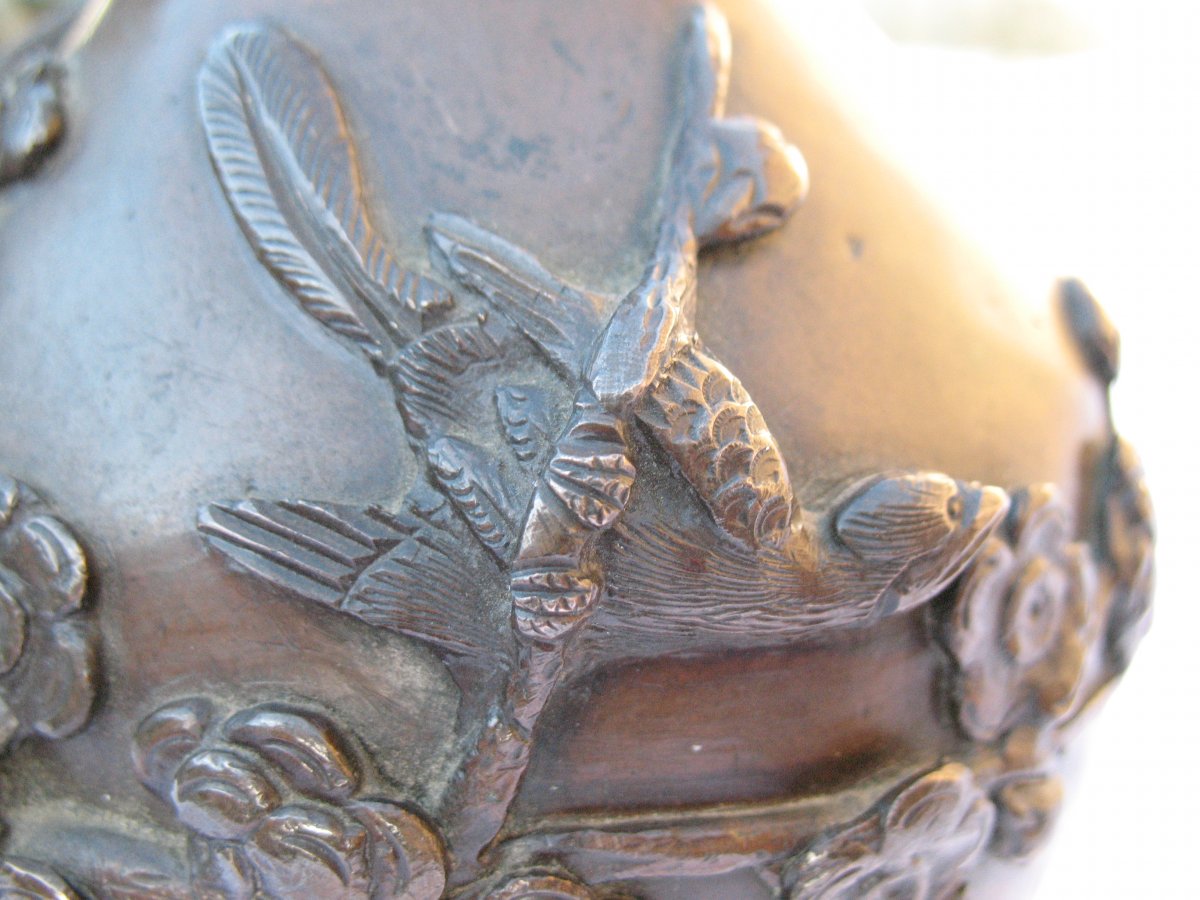 Vase Bouteille En Bronze . Japon.-photo-2