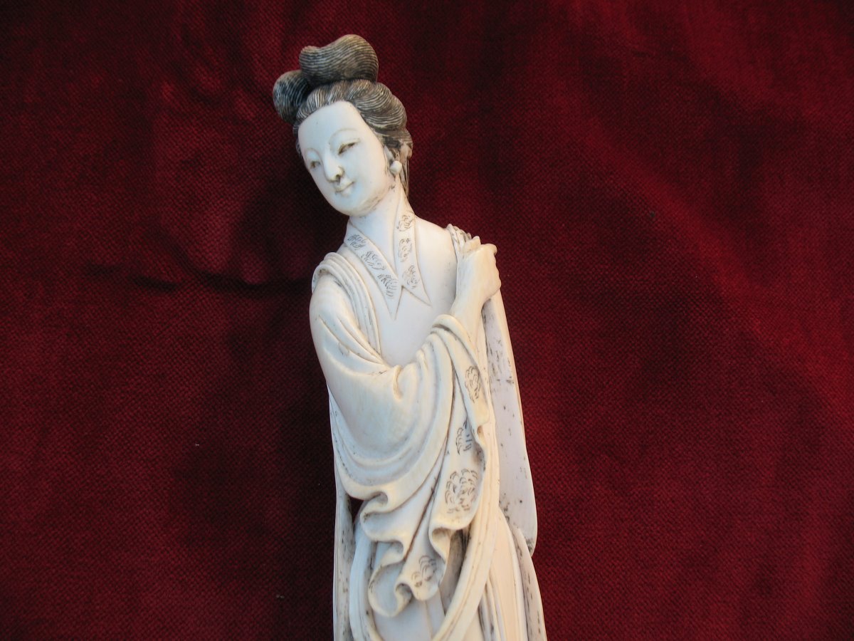 Guanyin ..statuette Chinese Woman In Ivory .... China-photo-2