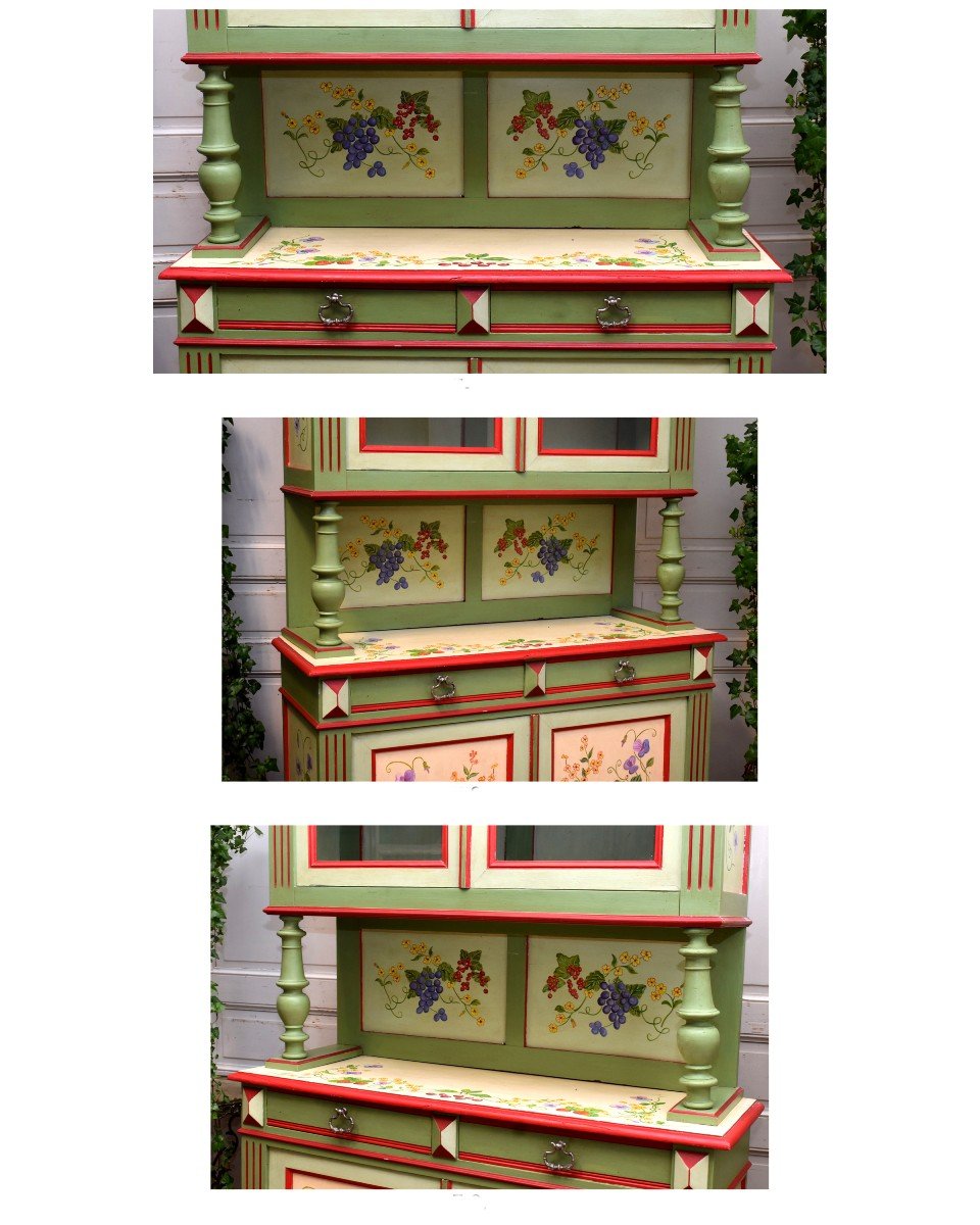 Painted Double Body Buffet With Two Glass Doors And 2 Lacquered Leaves With Floral And Fruit Decor-photo-3