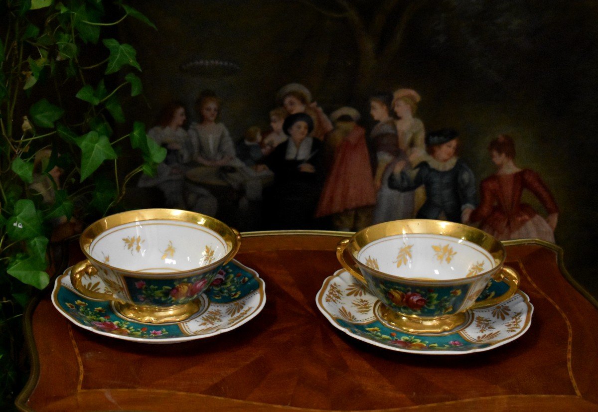 Paire De grandes Tasses En  Porcelaine De Limoges pour Bouillon , Chocolat Etc... Entièrement Peint Main , décor floral-photo-2