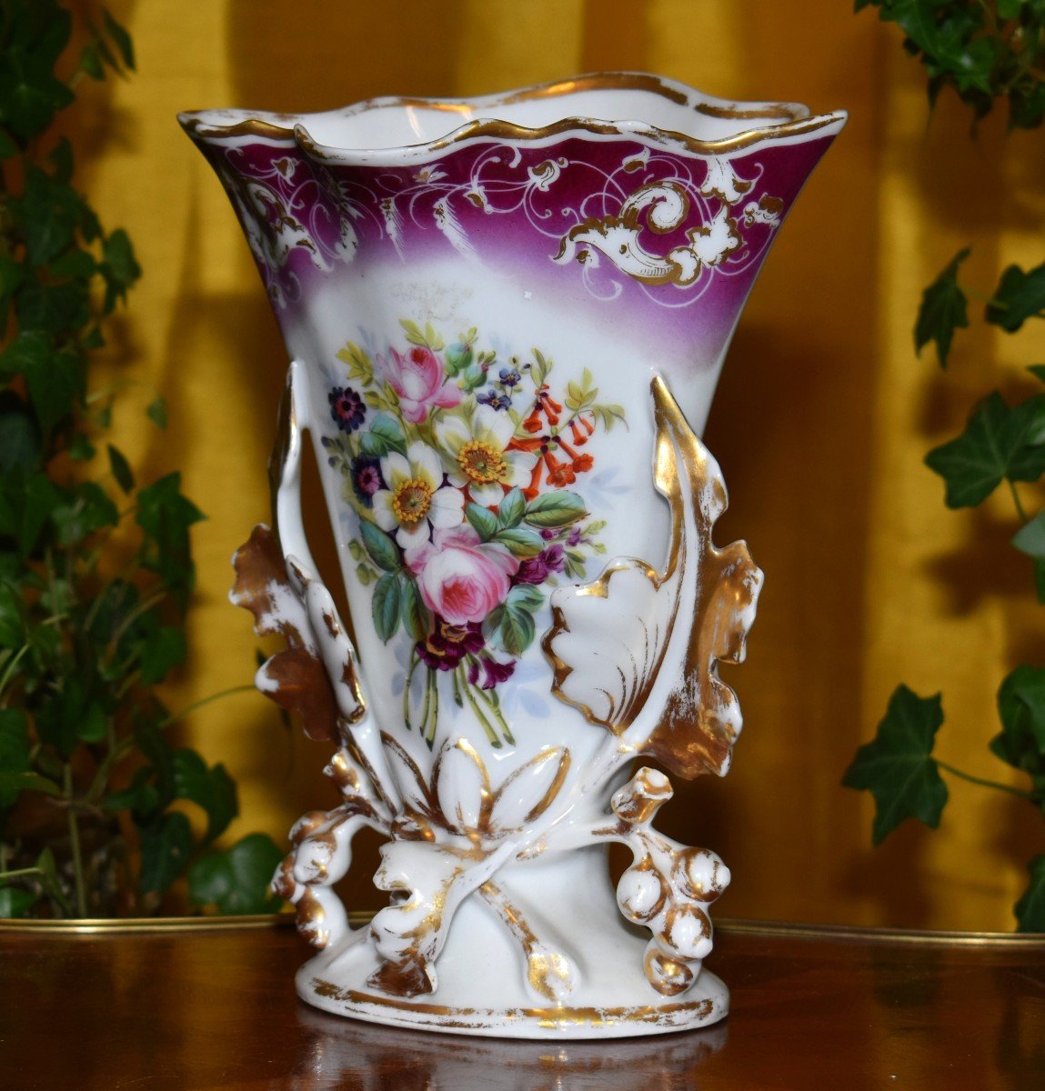 Vase De Mariée En Porcelaine De Limoges, Décor Floral Peint à La Main, Forme Cornet, XIXe-photo-3