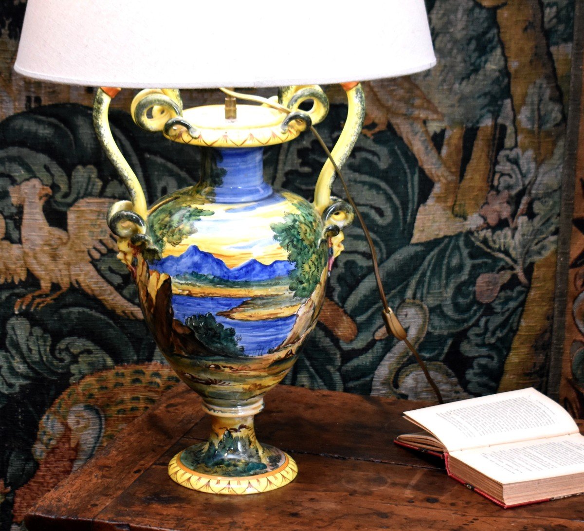 Italian Earthenware Lamp, Majolica In The Taste Of Urbino, Antique Decor, Late Nineteenth Century-photo-1