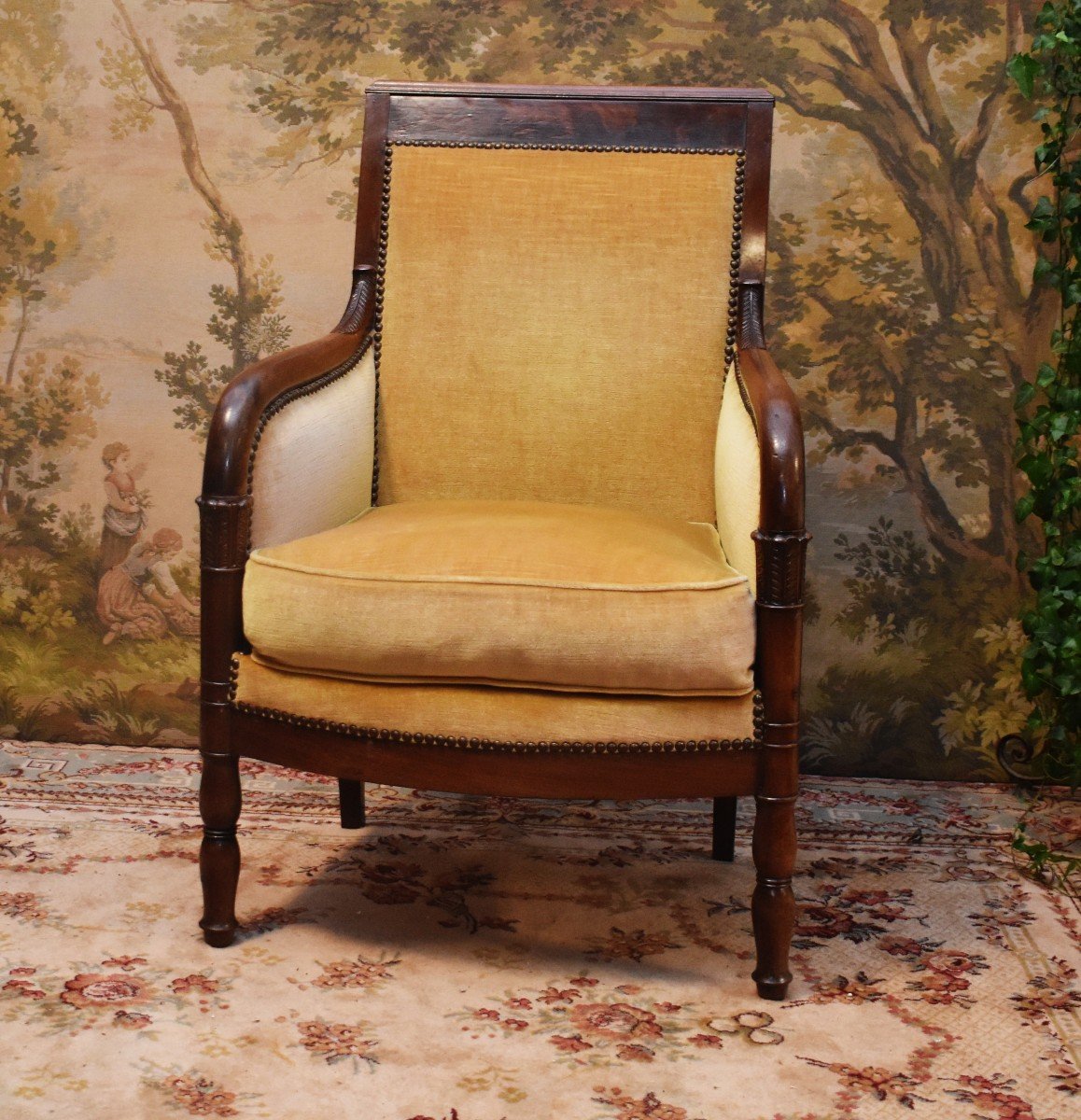 Berg&egrave;re Empire En Acajou  , Pieds Jacob,  D&eacute;cor  De Palmettes Et Chapiteaux Palmiformes. grand fauteuil -photo-3