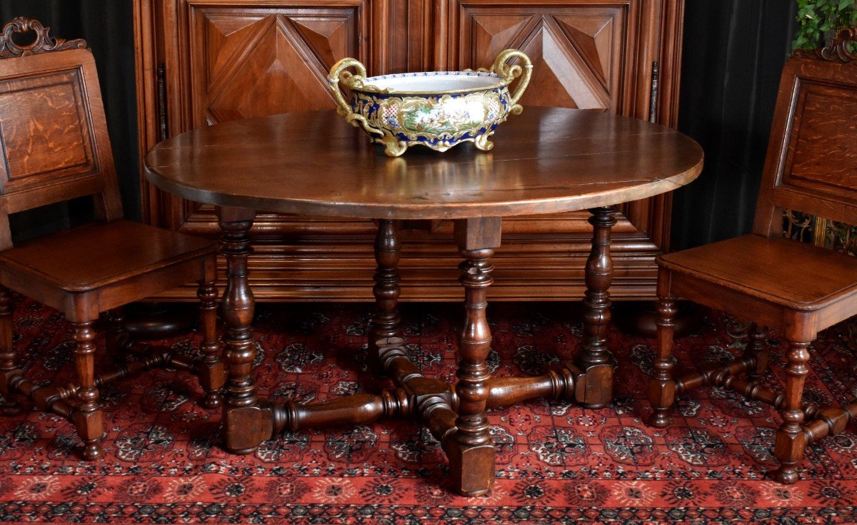 Table De Milieu  Ovale De Style Louis XIII , Guéridon , Table  De Salon,  Salle à Manger .