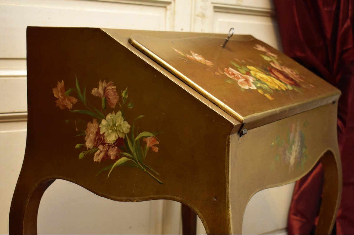 Painted Sloping Desk With Flower Decor, Lacquered Secretary, Louis XV Style Writing Table-photo-1