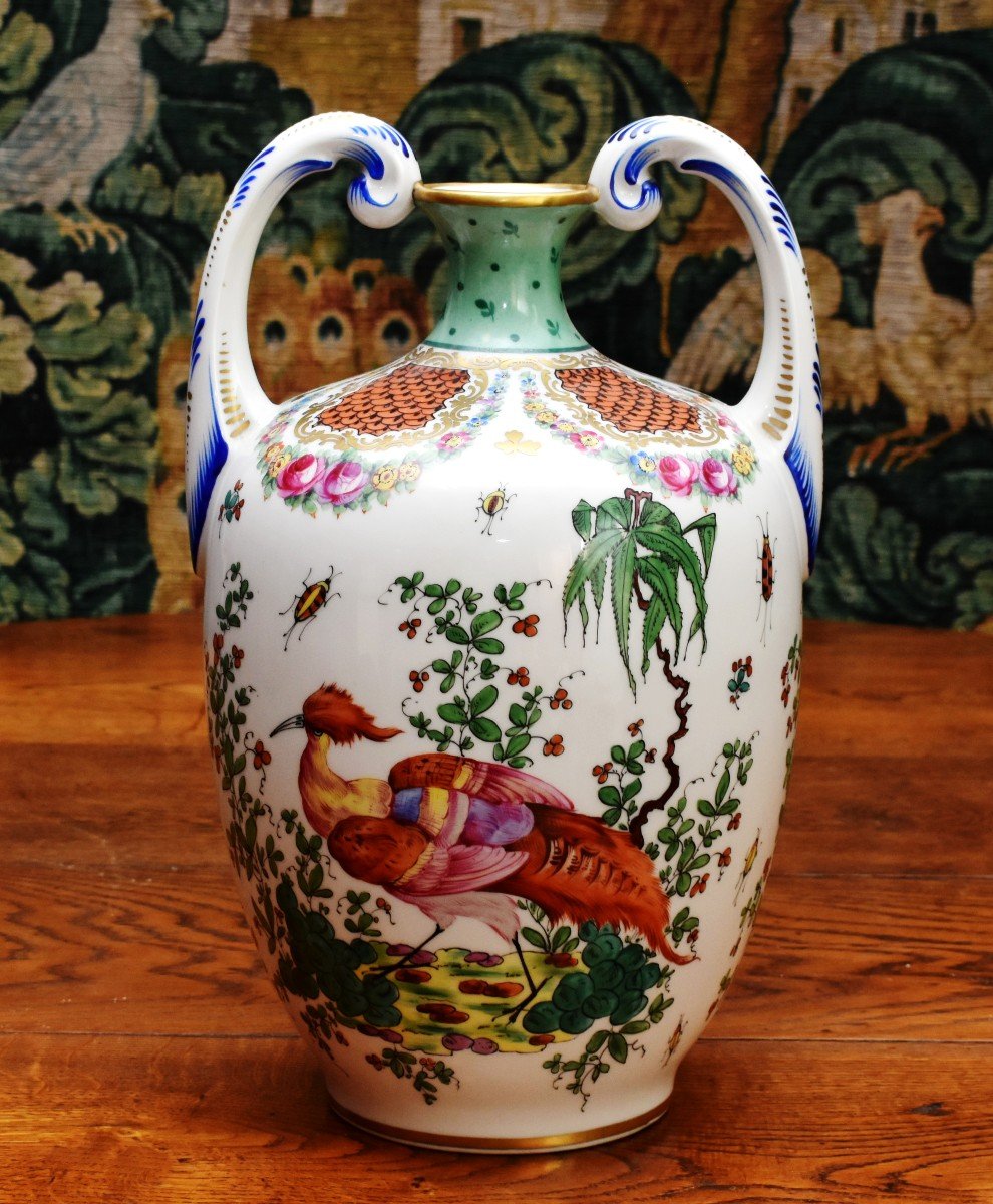 Porcelaine Vase-photo-1