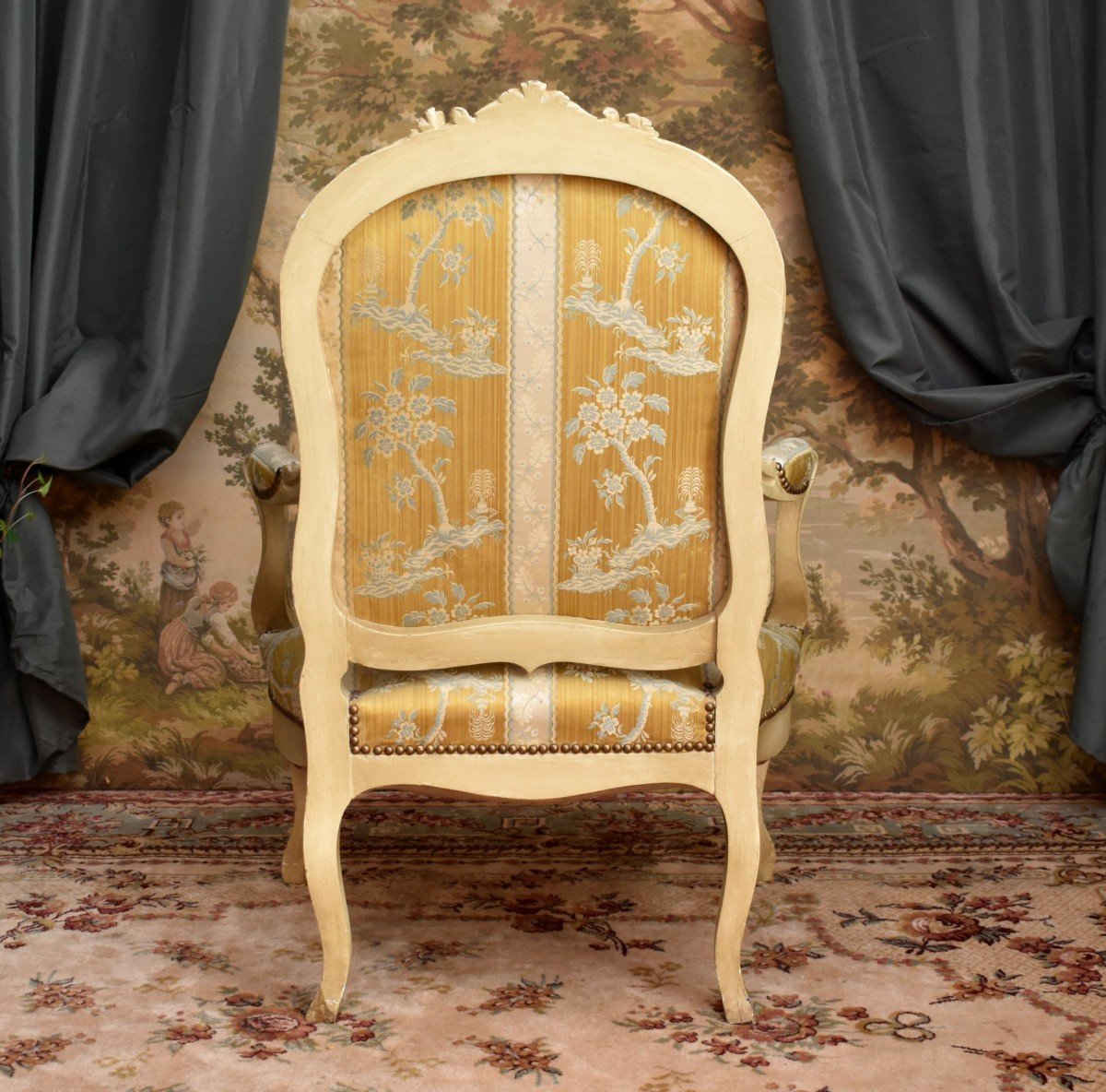Large Louis XV Style Armchair In Painted Wood, Off-white Lacquered Queen Backrest, XIXe-photo-1
