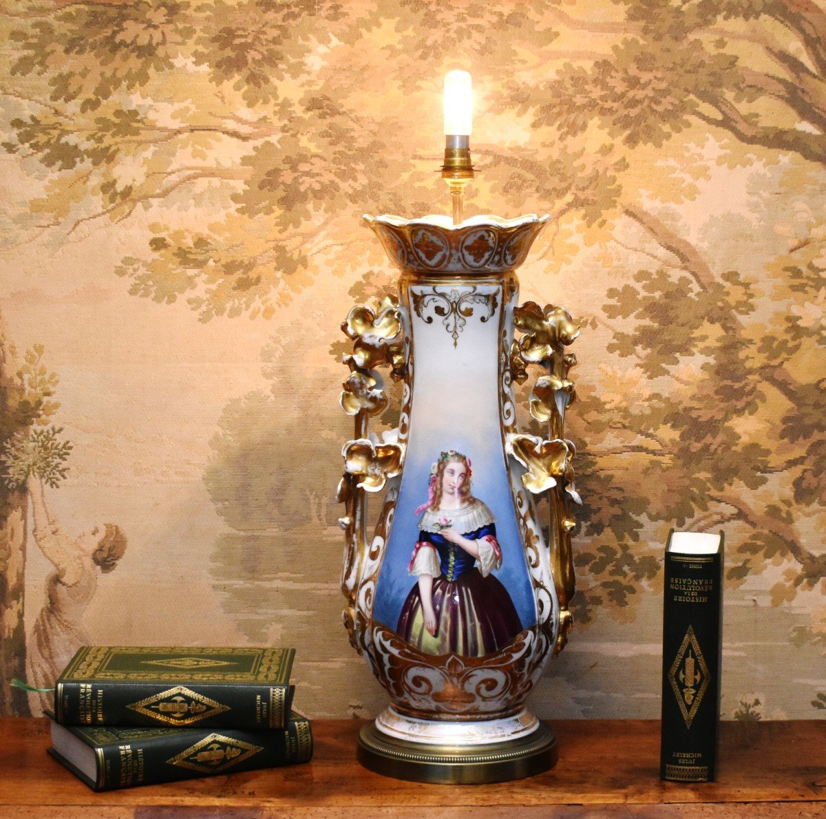 Important Pied De Lampe En Porcelaine Limoges Ou Vieux Paris, époque Louis Philippe , XIXème . décor peint à la main, portrait de jeune femme.-photo-2