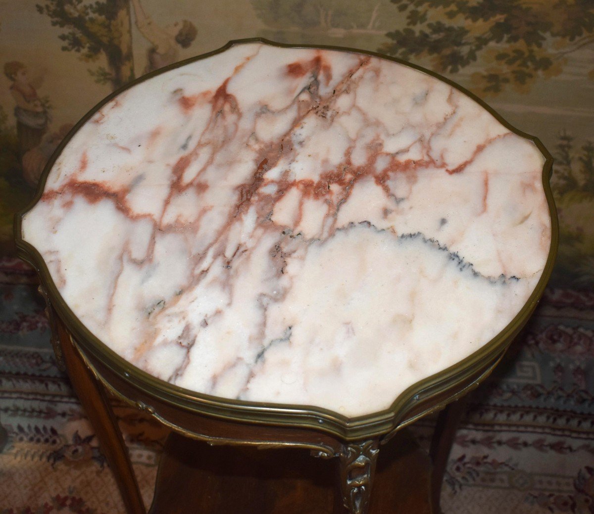 Louis XV Style Pedestal Table With Marble Top And Chiseled Bronzes, 19th Century Middle Or Side Table-photo-2
