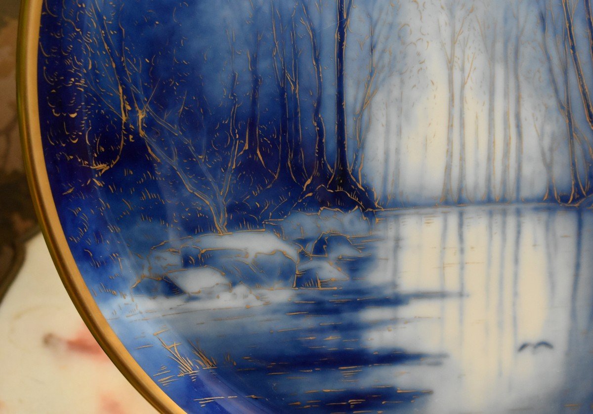 Large Porcelain Dish Decorated In Camïeu Of Blue And Gold By Desgropes - Ateliers Pastaud Limoges-photo-3