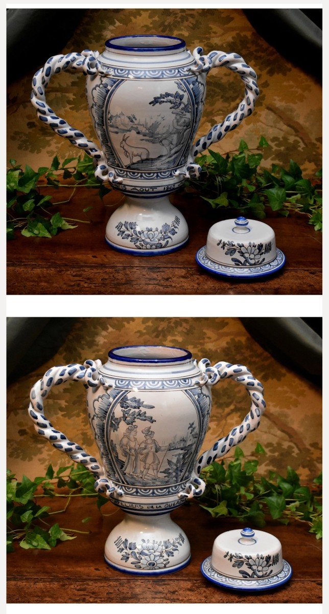 Grand Pot Couvert , Vase En Faïence De Jean  Montagnon à Nevers, Décor Scènes Animées Camaïeu Bleu-photo-3