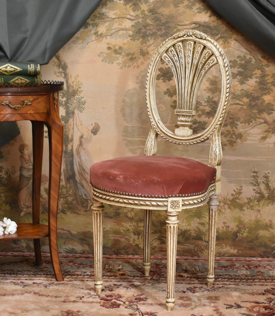 Chaise  En Bois Laqué Crème de style Louis XVI , Dossier En Montgolfière, époque Napoléon III .-photo-2