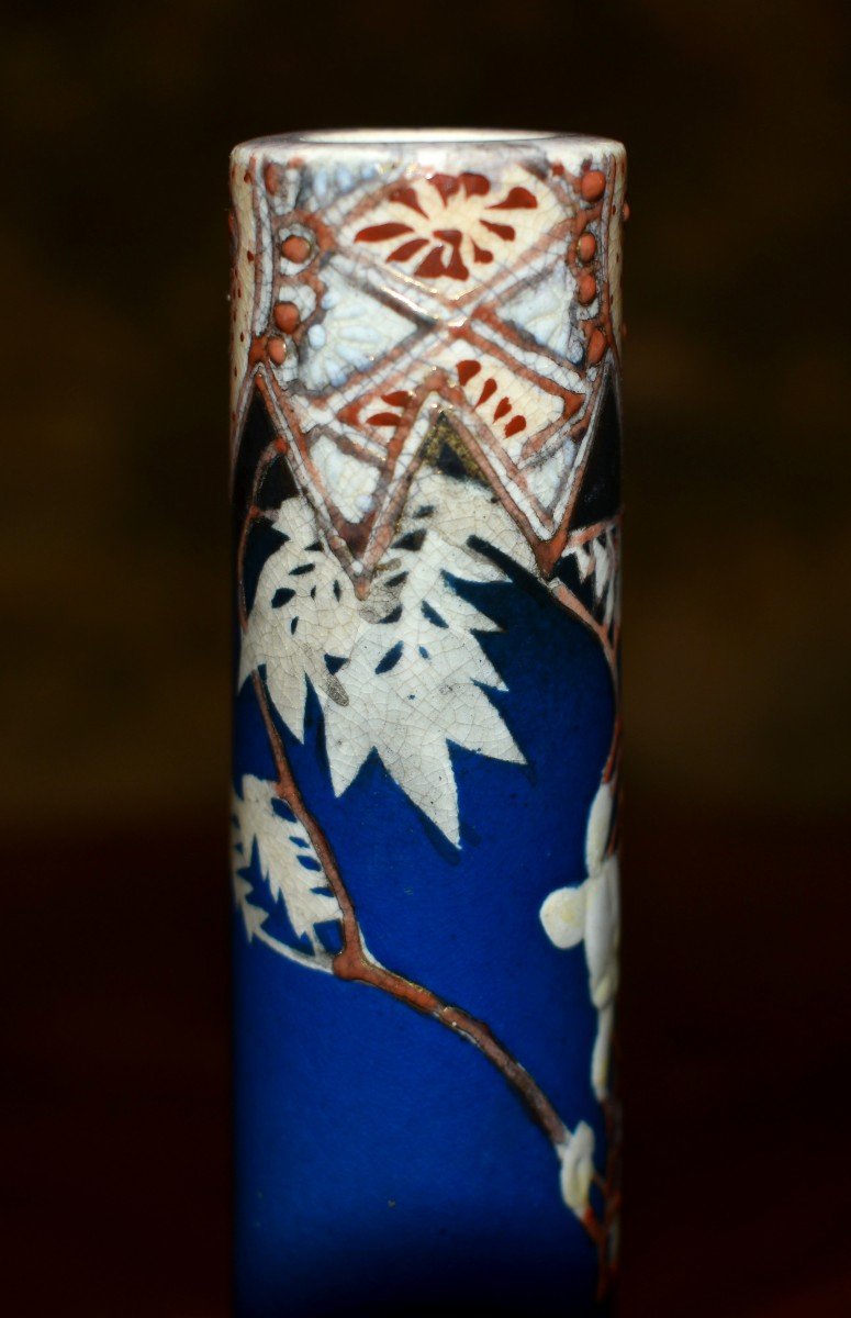 Ceramic Soliflore Vase With Insect And Foliage Decor, Blue Background, Earthenware (japan Or China)-photo-4
