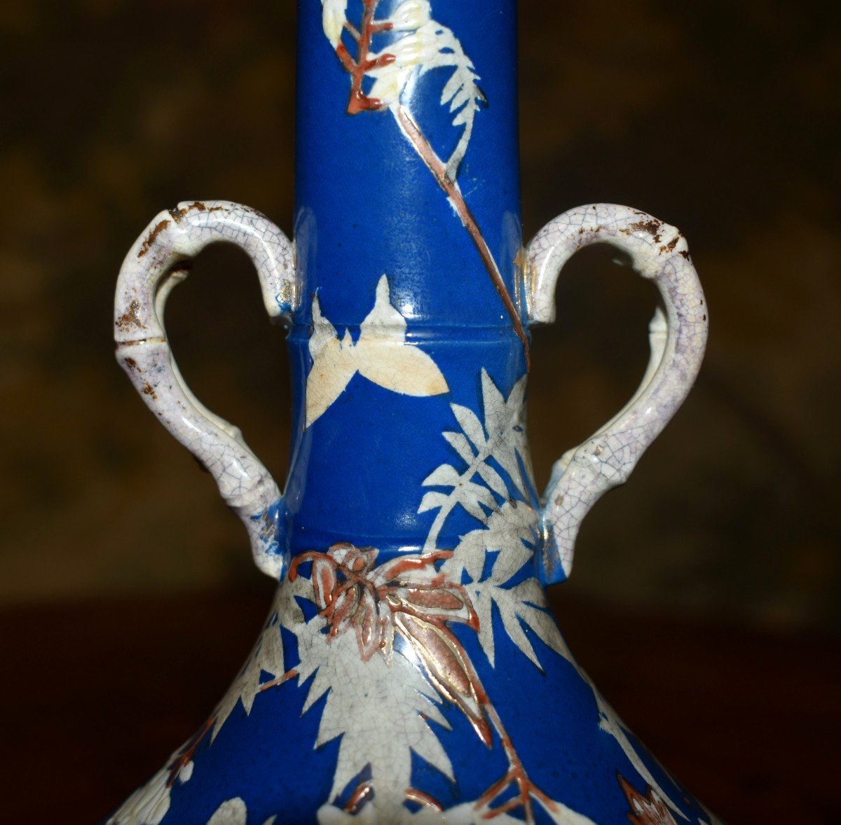 Ceramic Soliflore Vase With Insect And Foliage Decor, Blue Background, Earthenware (japan Or China)-photo-6
