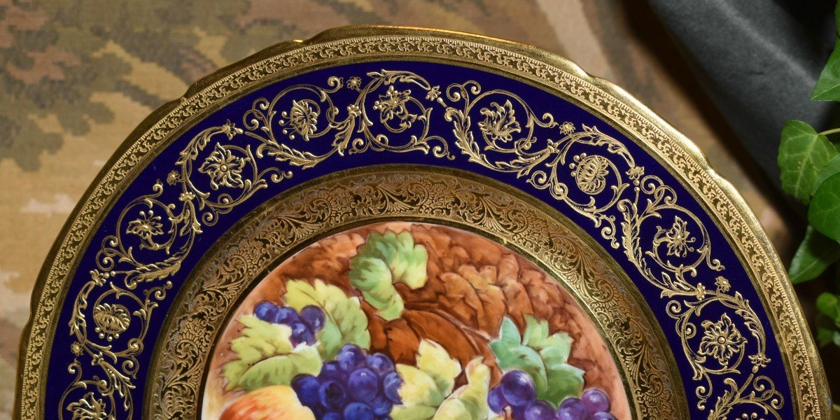 Plat Décoratif,  Porcelaine De Limoges, Bleu De Four, Incrustation Or, Décor Fruits Peint Main -photo-4