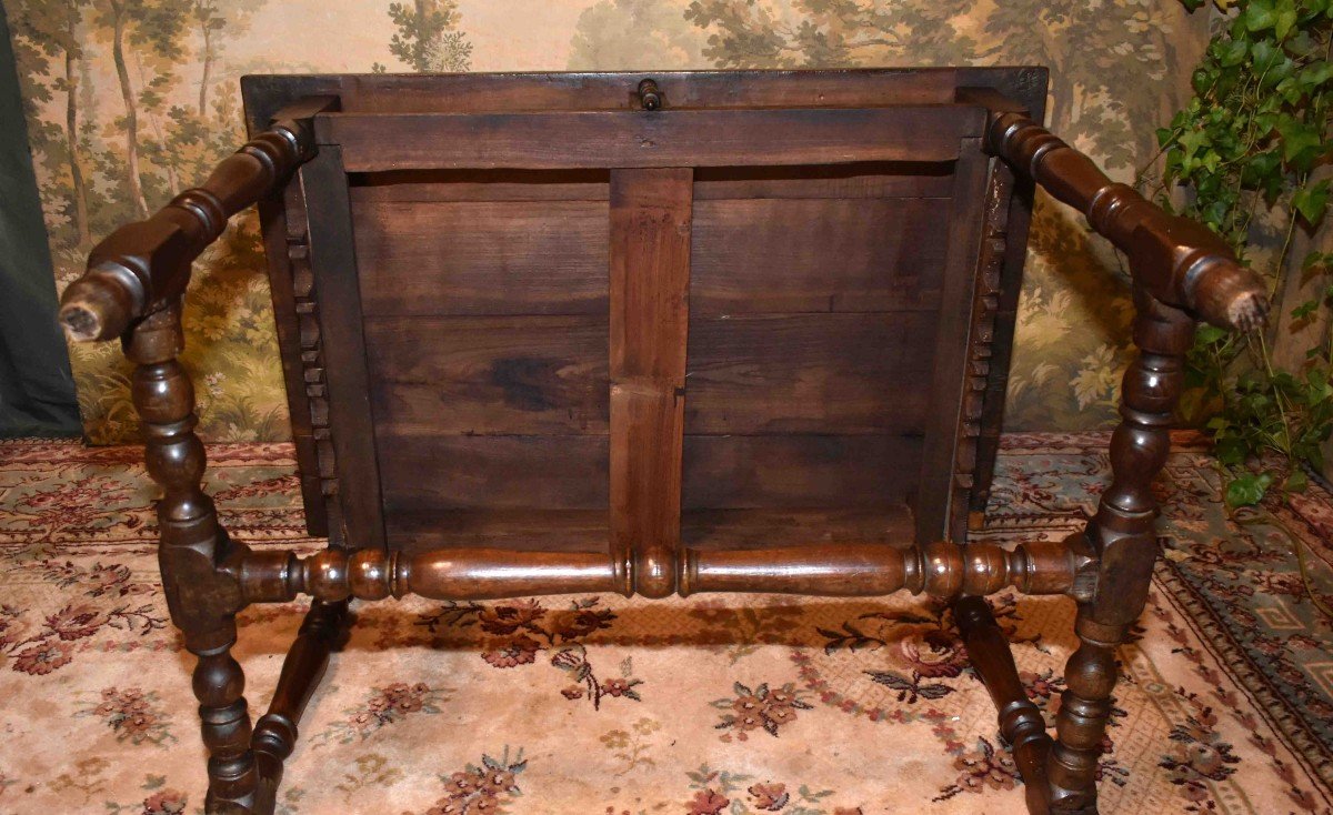 Table à écrire De Style  Louis XIII - Louis XIV,  Petit Bureau En Chêne Et Orme 2 Tiroirs, XIXe-photo-8