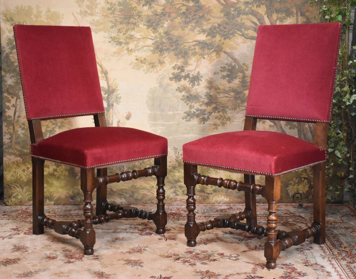 Paire De Chaises De Style Louis XIII  ,  Pieds Balustre,  Dossier Haut, Tissu En Velours Rouge-photo-2