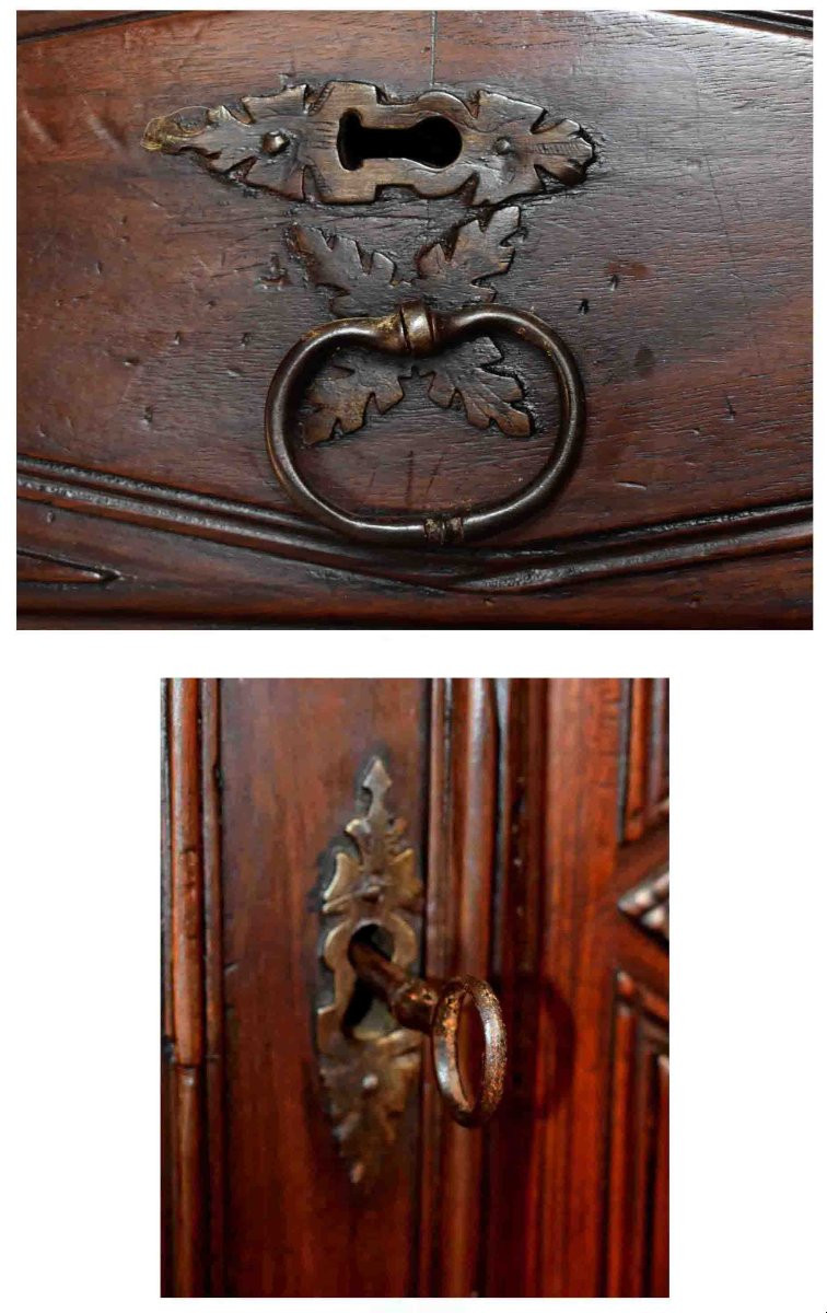 Louis XIII Standing Man In Walnut, Cabinet With Two Superimposed Parts, Diminutive 2-part Sideboard-photo-7