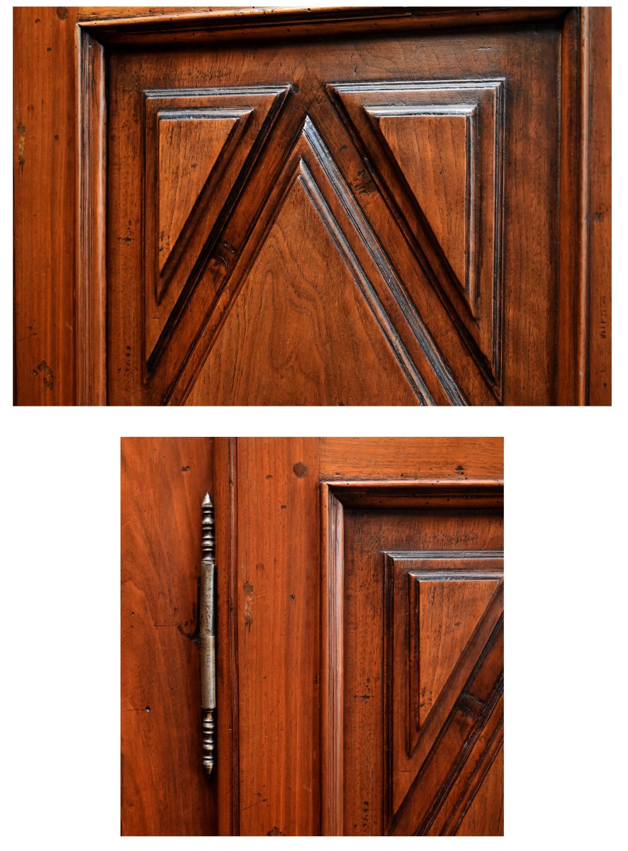 Petite Armoire Louis XIII  à 4 Portes En Noyer, Buffet à Quatre Vantaux , Pointes De Diamants  -photo-6