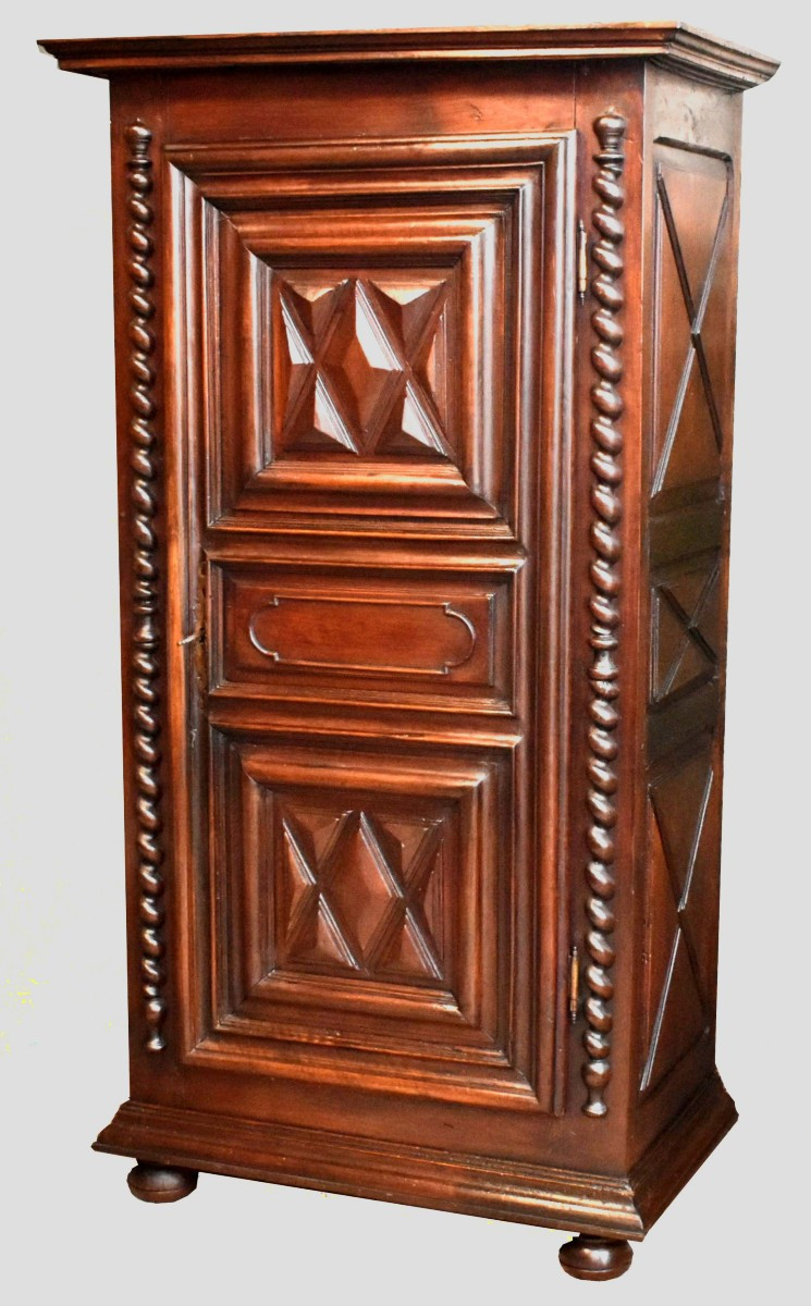 Louis XIII Walnut Bonnetière, Diamond Points, Twisted Columns, Single-door Wardrobe 