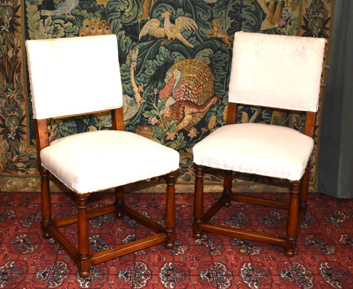 Suite de 6 chaises  à dos de style néo Renaissance - Louis XIII  garniture refaite en blanc -photo-4