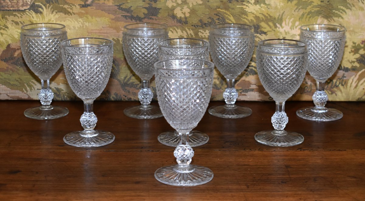 Baccarat Crystal Set Of 16 Wine And Water Glasses, Beveled Diamond Tips, Gondola Shape-photo-3