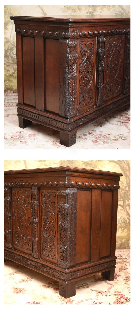 Renaissance Style Oak Chest, Decorated With Pilasters, Scrolls, Feathers And Gadroons, 19th Century-photo-3