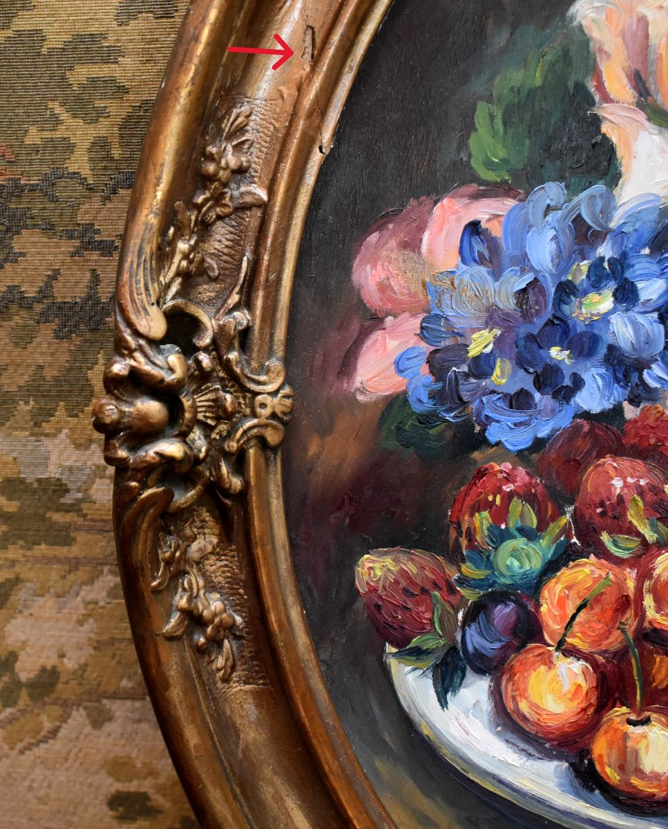 Still Life With Fruit And A Bouquet Of Flowers In An Oval Louis XV Rocaille Style Frame.-photo-4