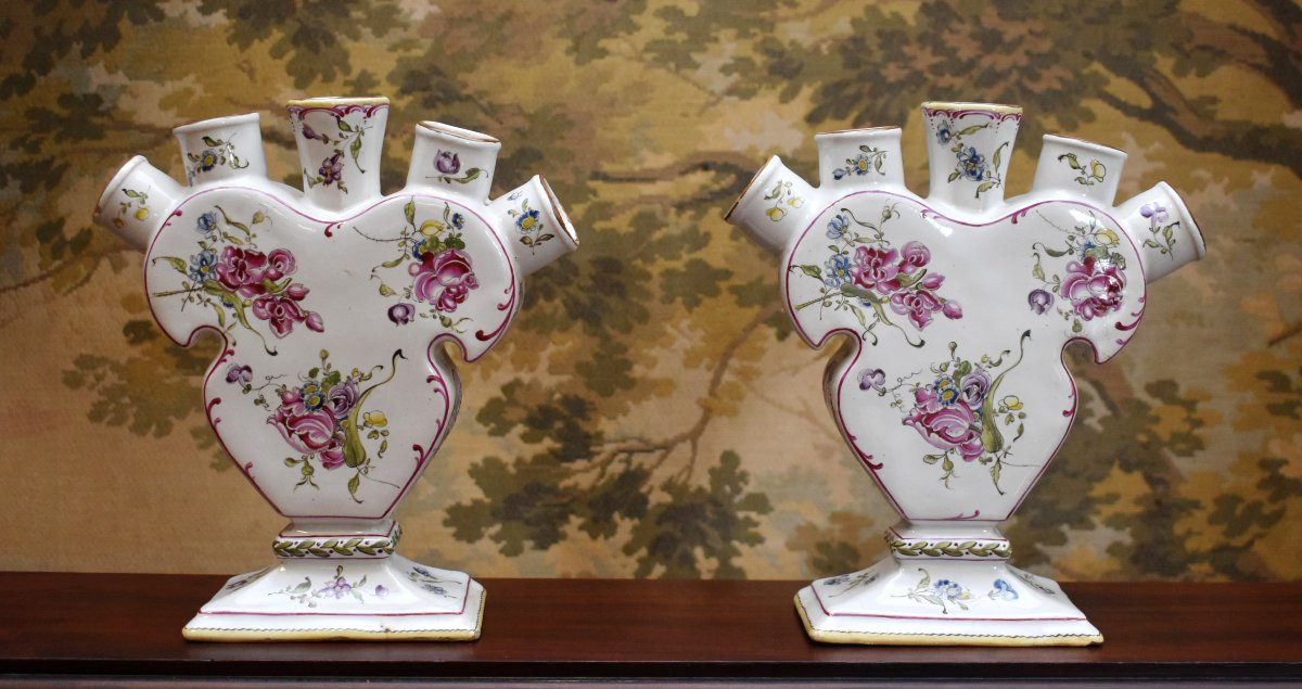 Paire de vase tulipiers ,  bouquetières en faïence,  marque apocryphe veuve Perrin, par Samson-photo-2