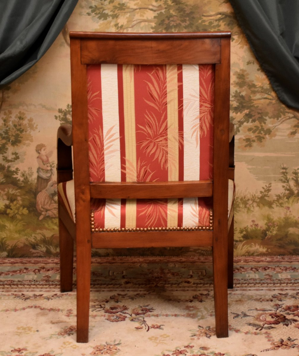 Fauteuil époque  restauration en cerisier massif, bois fruitier, refait à neuf , XIXe siècle-photo-1