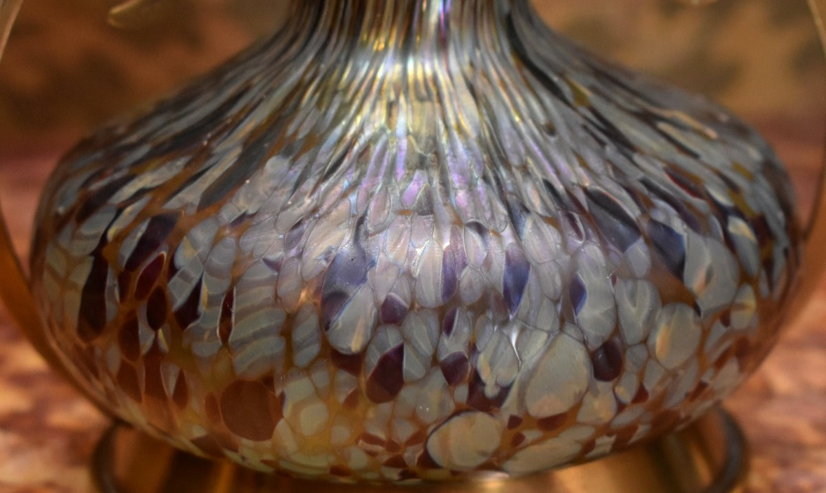 Paire de grands vases sur socle et armature bronze, verre irisé, attribué à Loetz, Bohême, 1900-photo-5