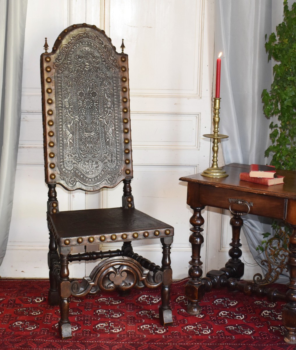Chaise à Haut Dossier 146 cm ! de Style  Renaissance Espagnole, XIXe siècle , Cuir De Cordoue