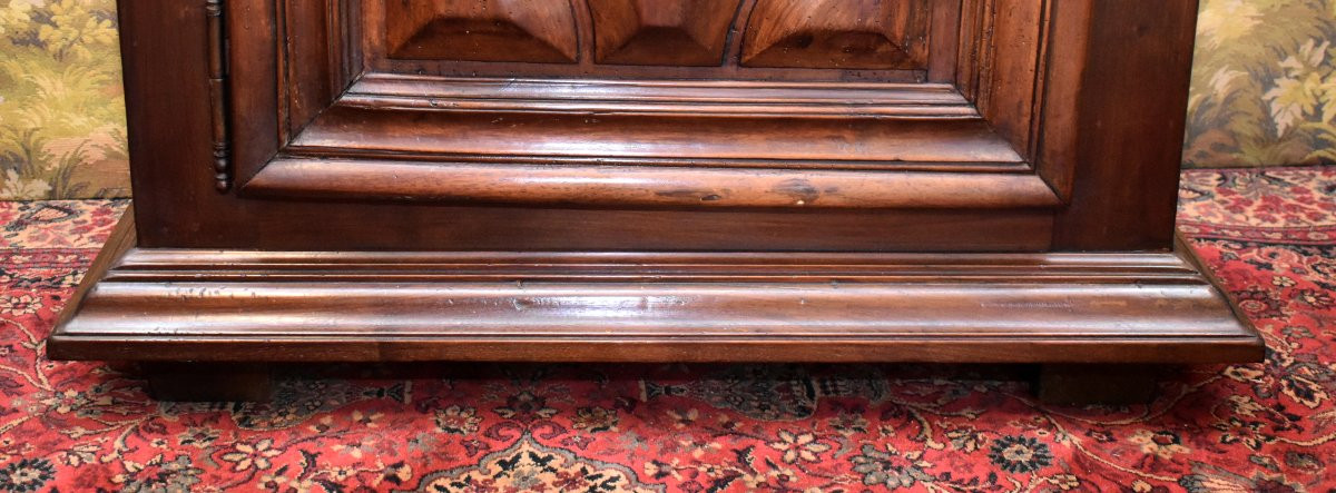 Louis XIII Style Sideboard, 1-door Sideboard In Solid Walnut With Diamond Points-photo-4