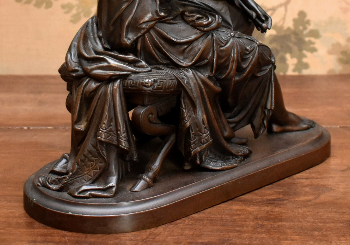 Bronze Subject, Seated And Draped Female Statue In Antique Style, 19th Century Brown Patina Sculpture-photo-5