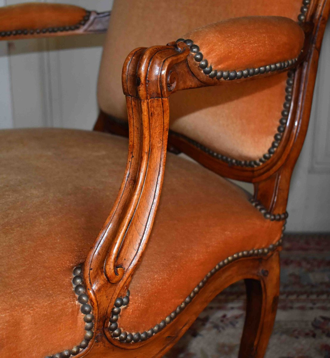 Fauteuil d'époque Louis XV,  Dossier à La Reine,  XVIIIème Siècle.-photo-3