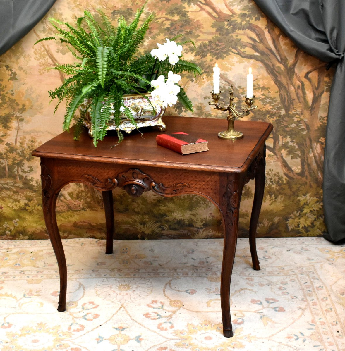 Regency - Louis XV Center Table In Waxed Oak, Rocaille And Quatrefoil, Mid-18th Century-photo-2