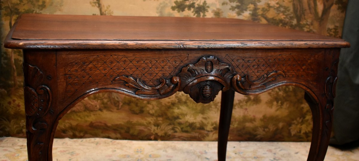 Regency - Louis XV Center Table In Waxed Oak, Rocaille And Quatrefoil, Mid-18th Century-photo-1