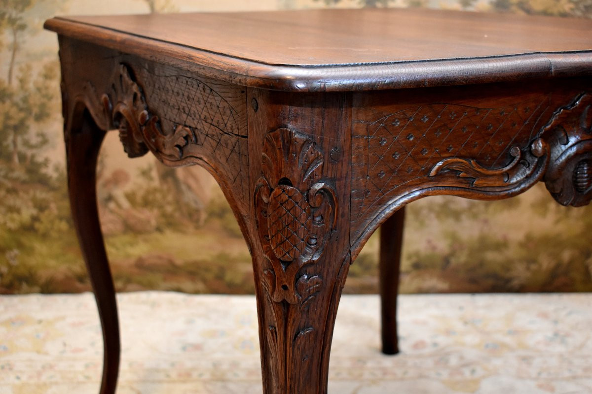 Regency - Louis XV Center Table In Waxed Oak, Rocaille And Quatrefoil, Mid-18th Century-photo-5
