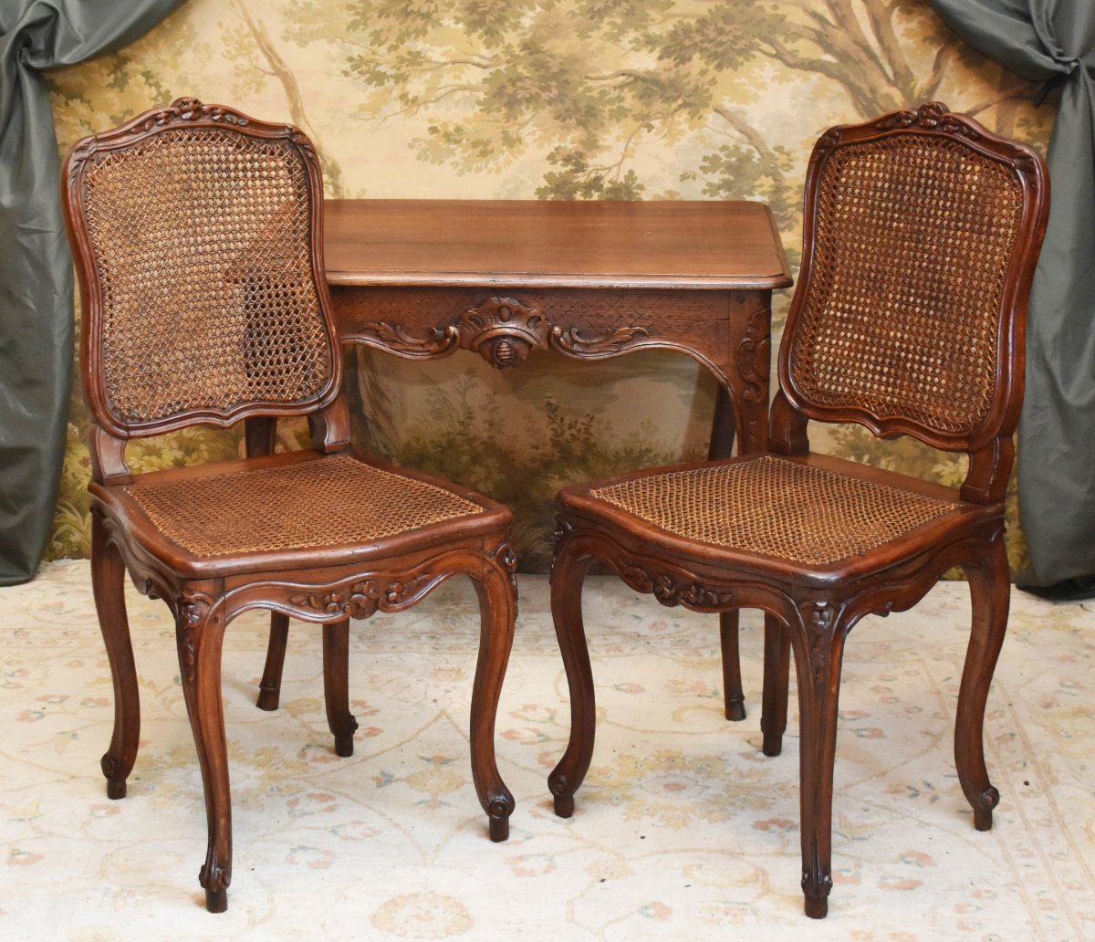 paire de chaises cann&eacute;es , estampill&eacute;es Falconet,  Epoque louis XV ,  fonds de cannes , XVIIIe-photo-2