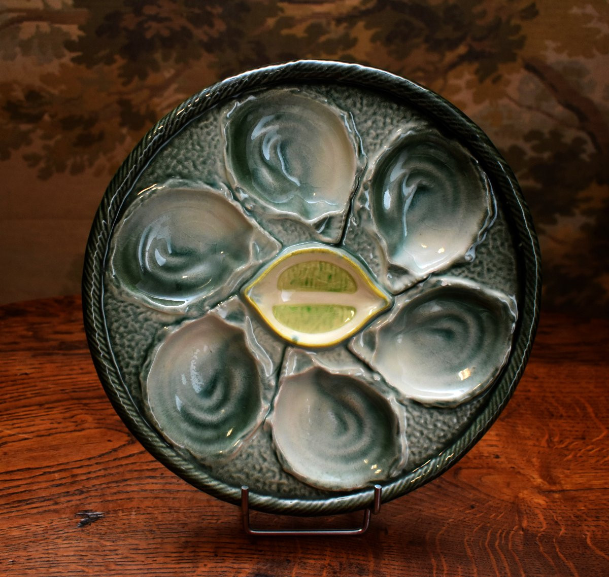 Service 6 assiettes  à Huitres, Crustacés , coquillages, faïence,  Barbotine De Saint Clément. -photo-1