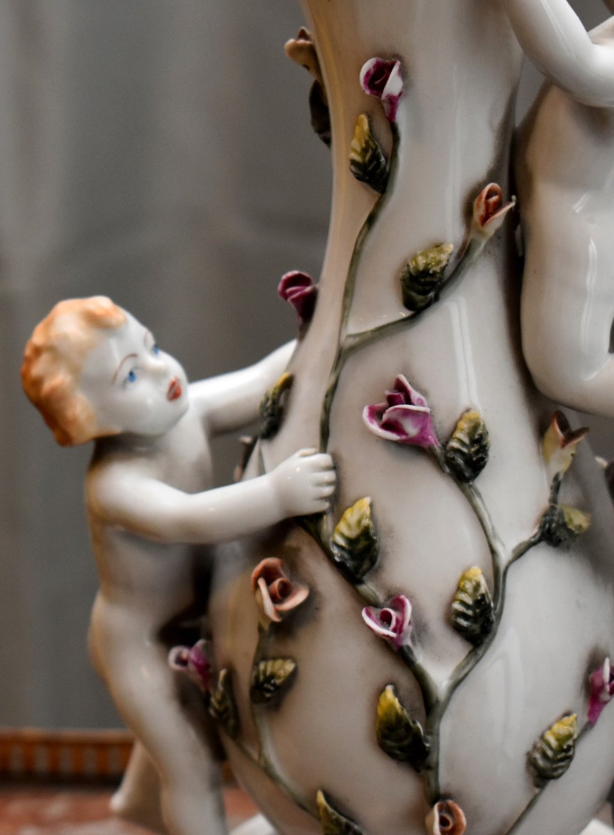 Limoges Porcelain Vase On A Gold-gilt Enhanced Base, Decorated With Putti, Entirely Hand-painted.-photo-2