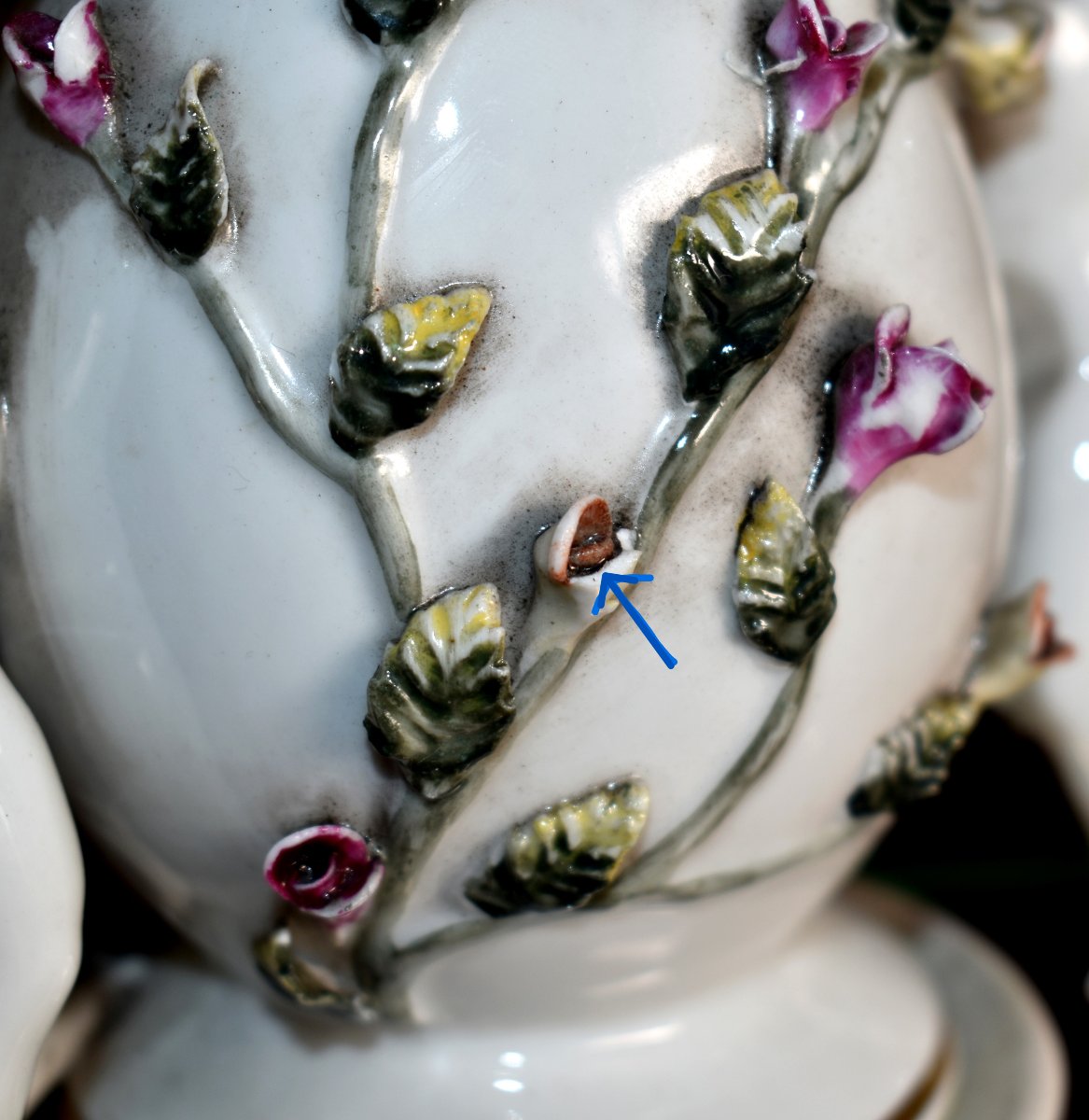 Limoges Porcelain Vase On A Gold-gilt Enhanced Base, Decorated With Putti, Entirely Hand-painted.-photo-7