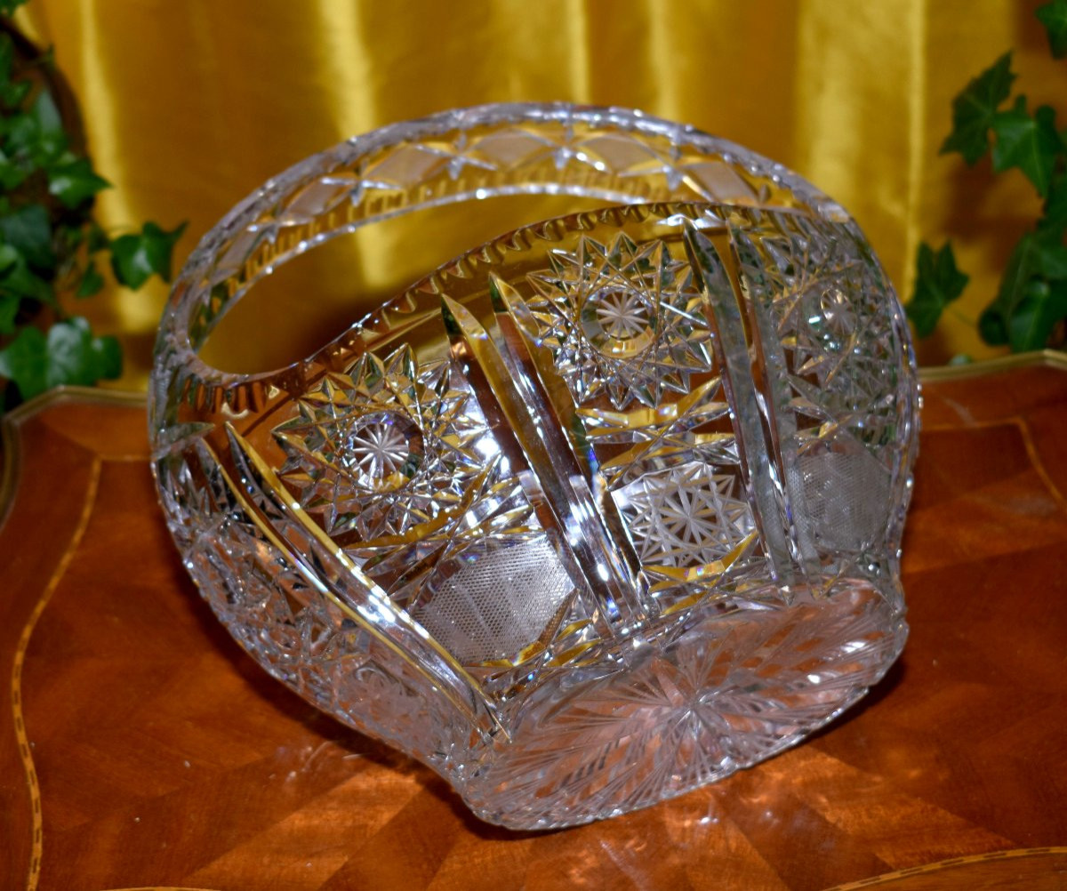 Grande coupe  en cristal taillé et ciselé , centre de table, vide poche ,  en forme de panier-photo-1