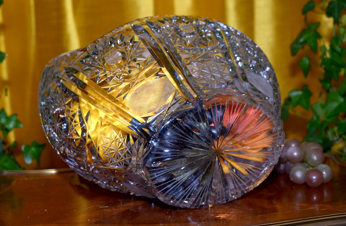 Grande coupe  en cristal taillé et ciselé , centre de table, vide poche ,  en forme de panier-photo-2