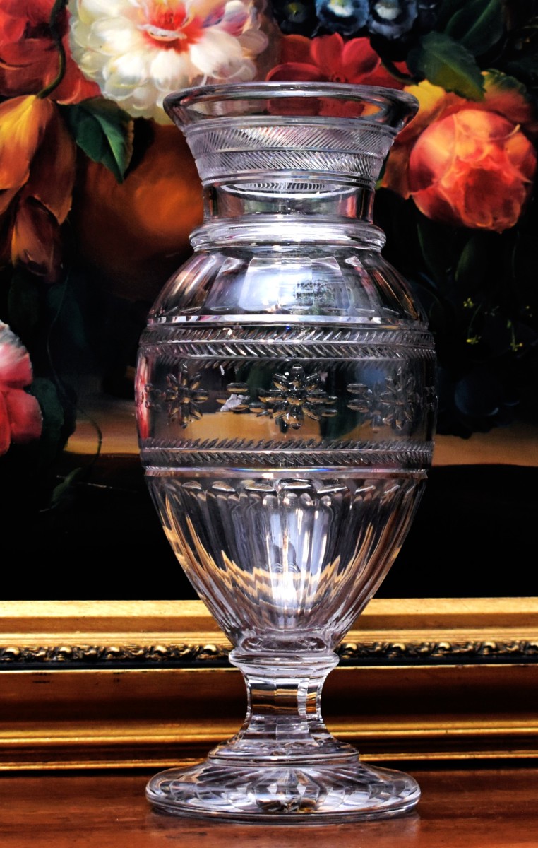 Large Baccarat Crystal Vase, Hand-cut And Chiseled. Baluster Shape On A Footed Base, 19th Century