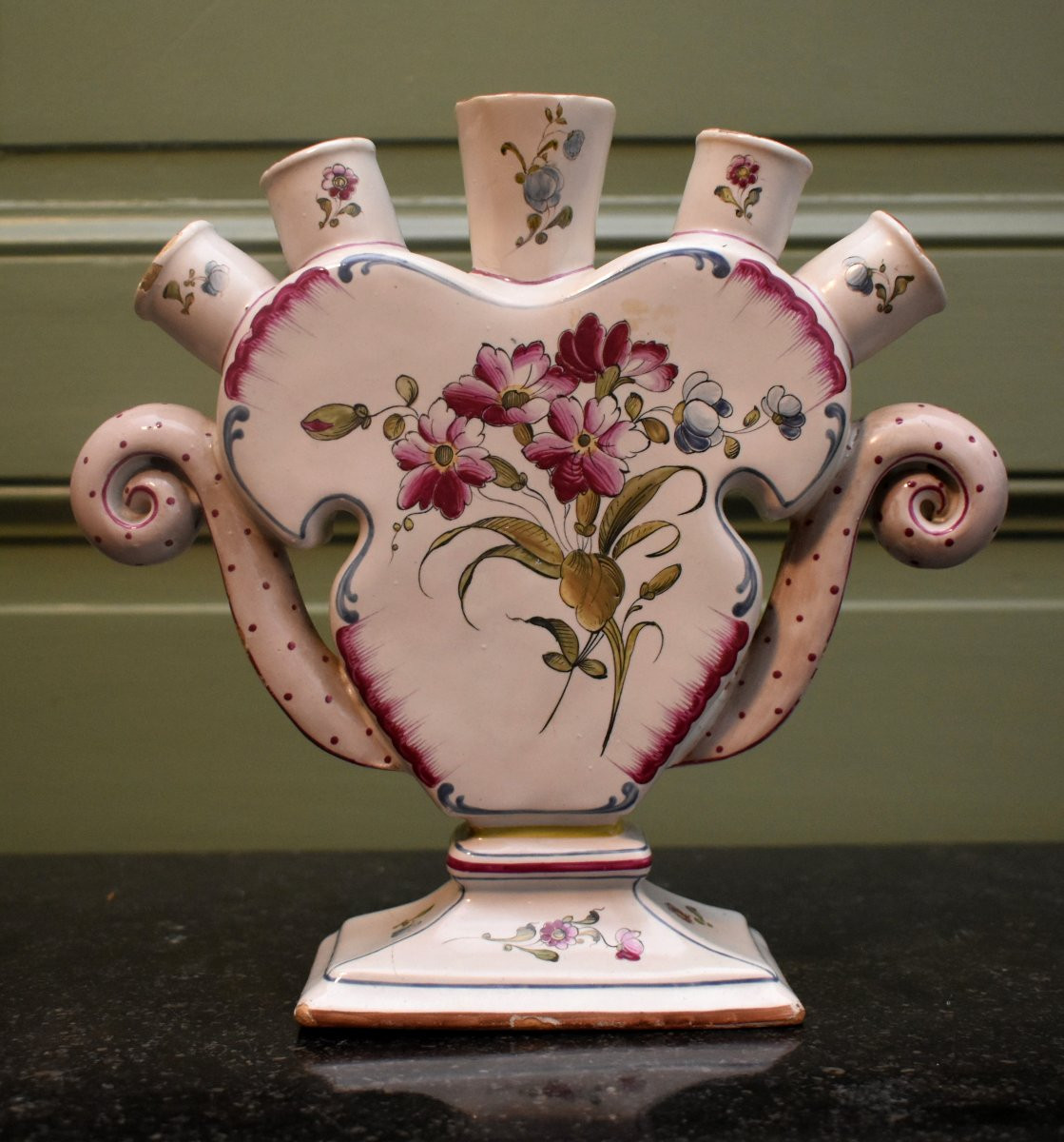 Pair Of Tulip-shaped Vases, Earthenware Flower Holders, Floral Decoration, Flowers-photo-1