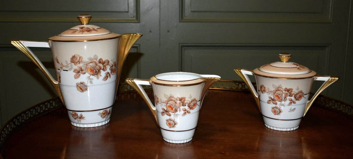 Service à Café Ou à Thé En Porcelaine De Limoges par P. Pastaud, decor floral et filets or-photo-1