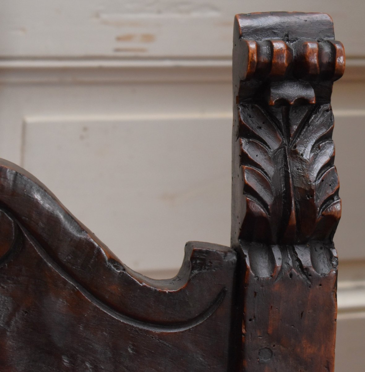 Large Walnut Armchair, Italian Renaissance Tuscany, Late 16th - Early 17th Century, Armchair.-photo-5