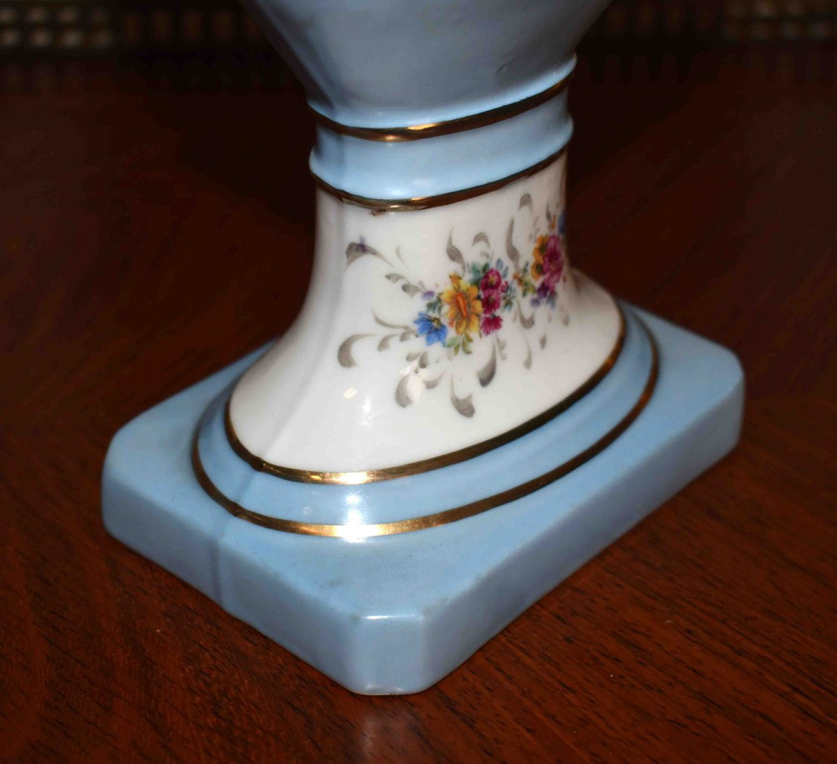 Pair Of Limoges Porcelain Vases, Restoration Style, Floral Decoration, Late 19th Century.-photo-2